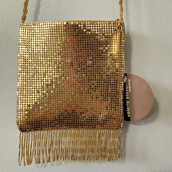 Valerie Stevens Handbags - Valerie Stevens Elegant Gold Chainmail Evening Bag NWT
